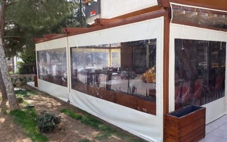 Pergole tente etrafına şeffaf kış bahçesi